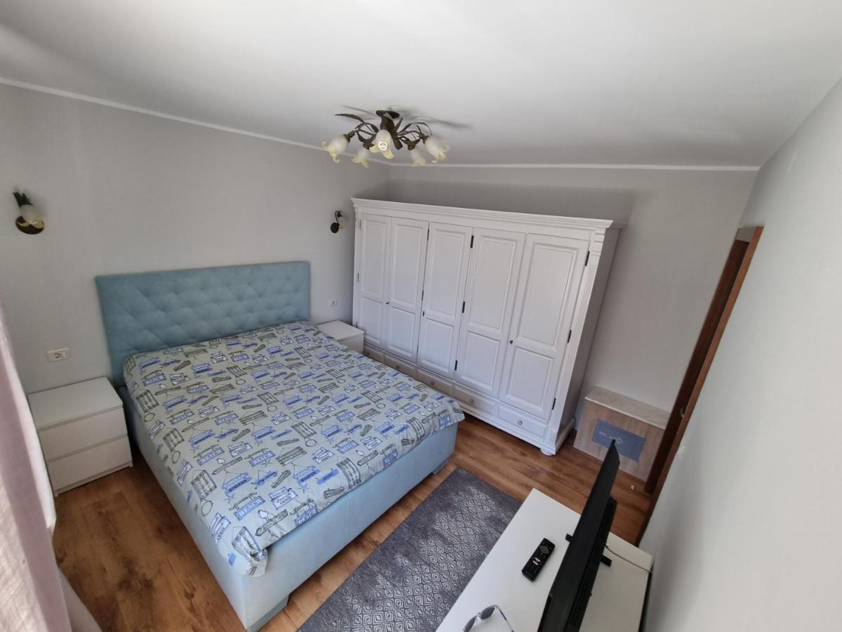 Yla Apartments Piatra Neamţ Eksteriør billede