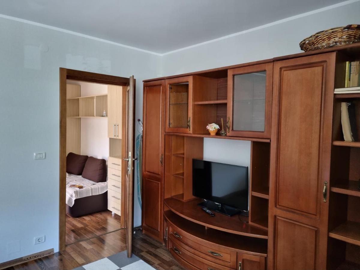 Yla Apartments Piatra Neamţ Eksteriør billede
