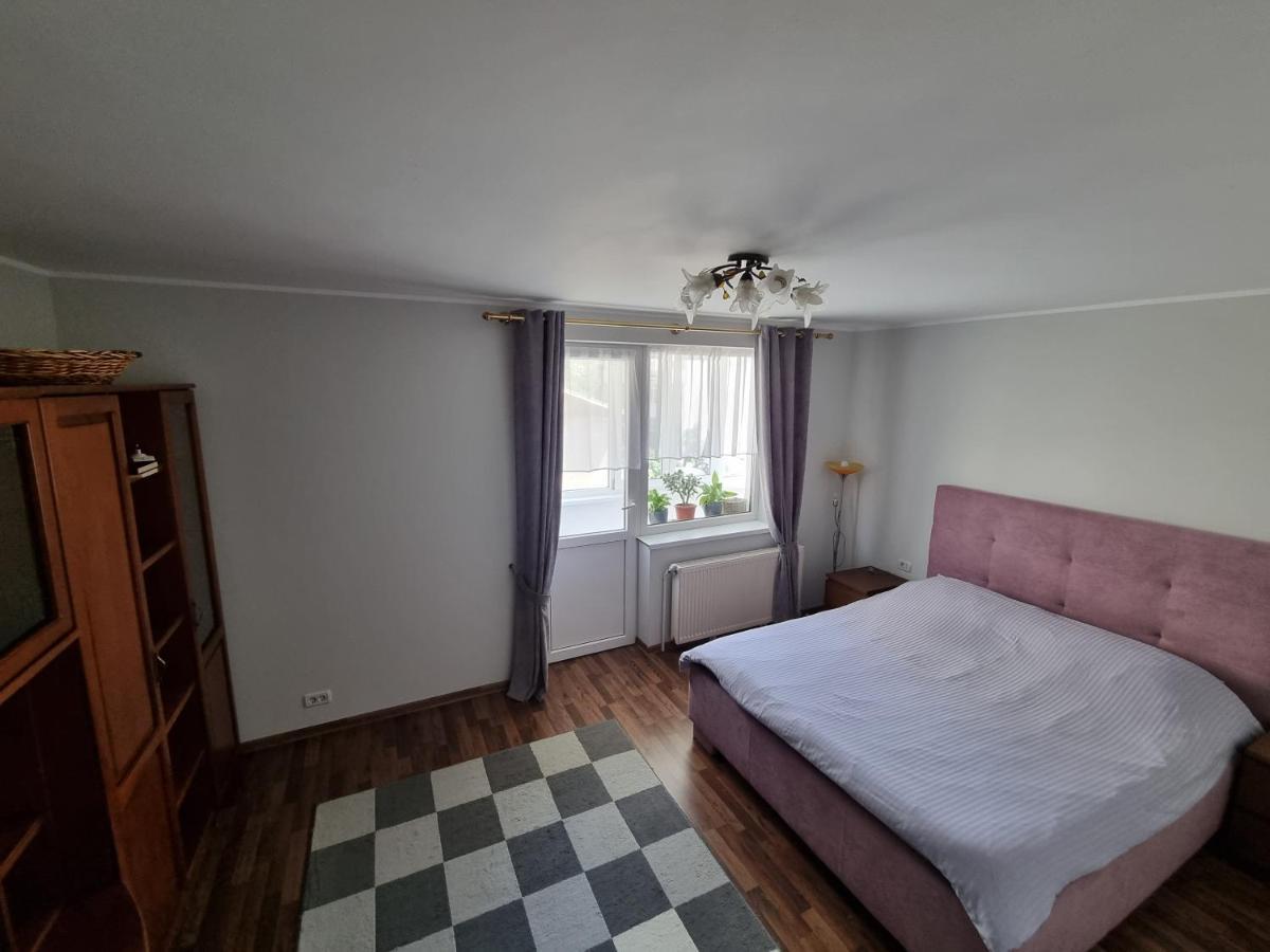 Yla Apartments Piatra Neamţ Eksteriør billede